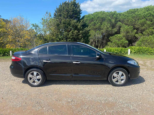Renault Fluence 2.0 Dynamique 2012