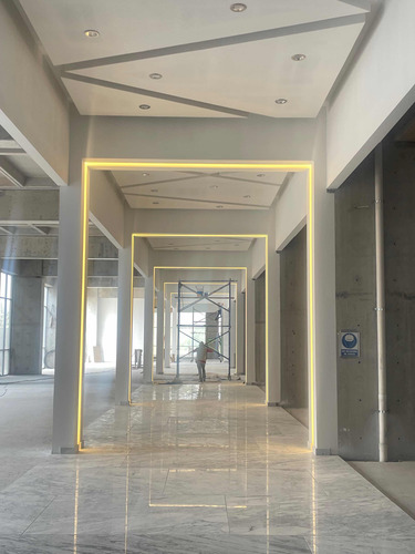 Hermoso Local Nuevo 1000 Mt2 En Pedregal Sobre Periferico, 6mts Alto Junto Artz