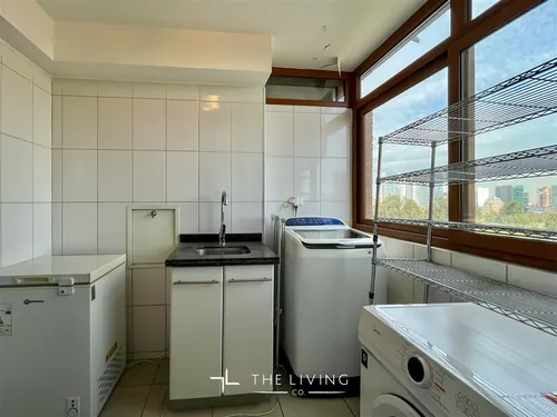 Departamento En Arriendo De 3 Dorm. En Las Condes