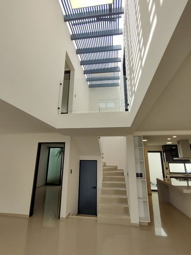 Casa Minimalista Nueva En Prados De Cuernavaca