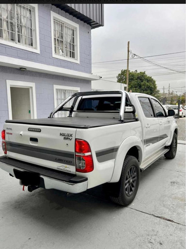 Imagen 7 de 20 de Toyota Hilux 2014 3.0 Cd Srv Limited 171cv 4x4 5at