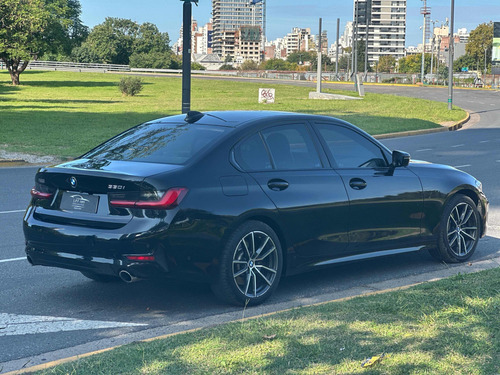 BMW Serie 3 3.0 330i Sedan Sport Line 252cv