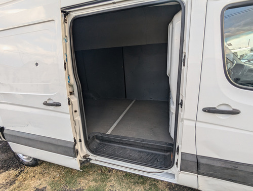 JAC Sunray 2.8Td Cargo