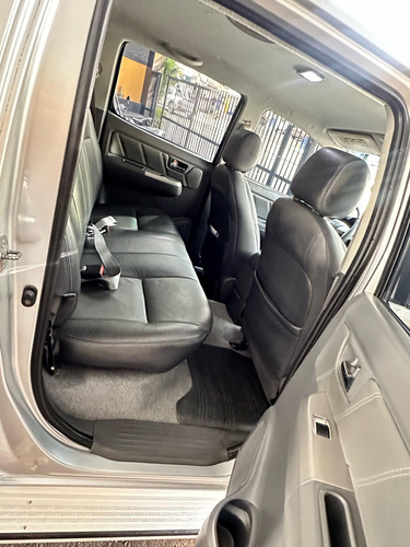 Toyota Hilux CD SRV D4-D 4x4 3.0 TDI Diesel Aut