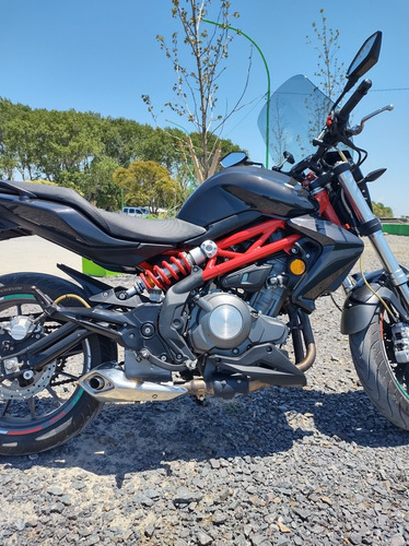 Imagen 4 de 11 de Benelli Tnt 300