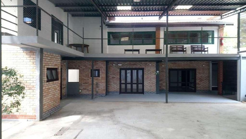 Casa Em Vila Santo Antônio, Cotia/sp De 257m² Para Locação R$ 8.300,00/mes - Ca491576