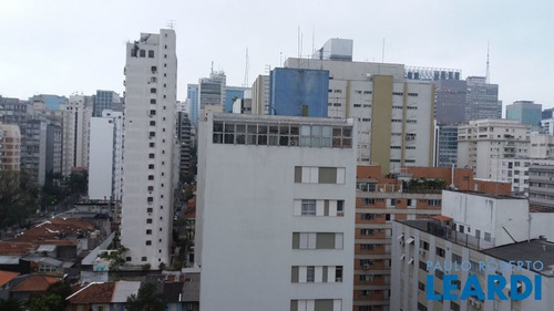 Imagem 2 de 15 de Apartamento - Jardim América - Sp - 576653