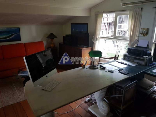 Imagem 25 de 30 de Lagoa, 6 Quartos, Sendo 2 Suítes, Varanda, 2 Vagas!! - 11313