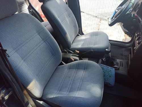 Imagem 15 de 15 de Volkswagen Pointer Gli 1.8