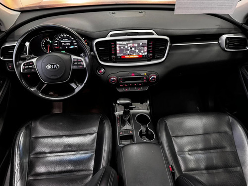 Kia Sorento 3.3 V6 Ex Pack Piel 7 Pasajeros At