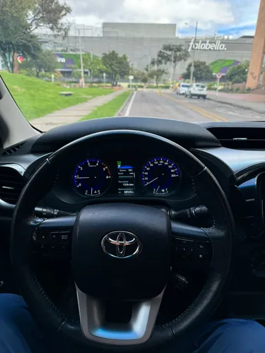 Toyota Hilux Srv At 2800cc Aa 4x4 Td
