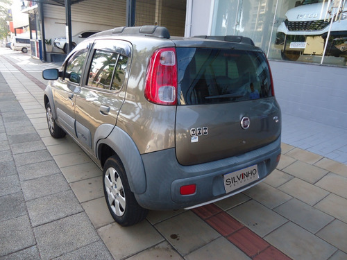 Imagem 3 de 5 de Fiat Uno - 2011/2012 1.4 Flex Way Celebration Manual