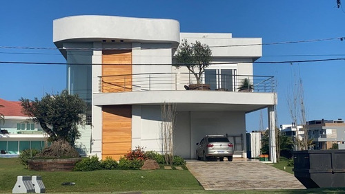 Imagem 1 de 1 de Casa À Venda Em Xangri-lá - Ca01245 - 68497435