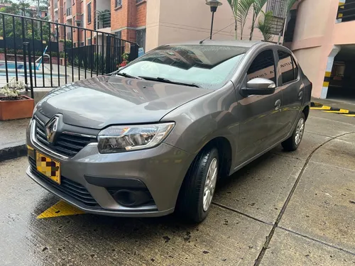 Renault Logan 2021