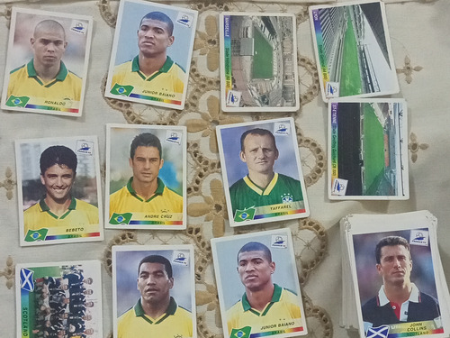 Barajitas Panini Francia 98 Lote De Aprox. 200pzs