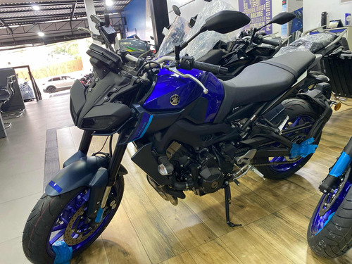 Mt 09 Abs