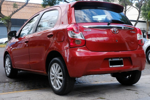 Toyota Etios Xls
