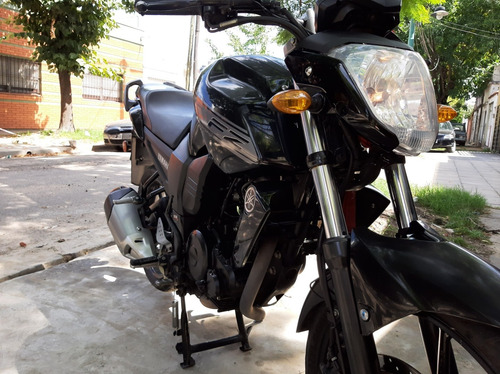 Yamaha Fz16