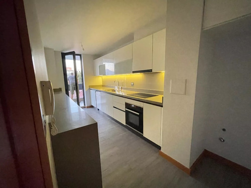 Nuevo!! D204 / 2d Y 2b Nor-oriente, No Incluye Estac. Y Bod.