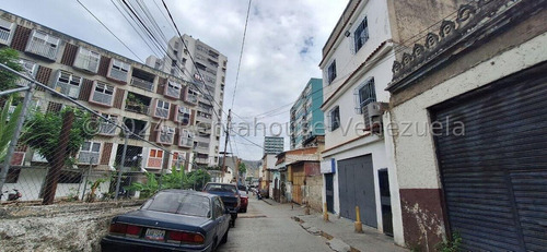 Mls #25-2853 A Pocos Pasos De La Av. San Martín