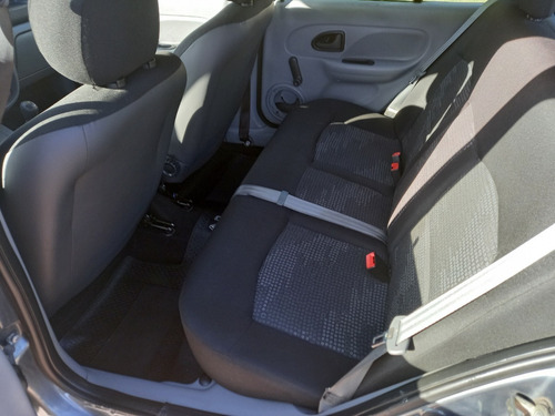 Renault Clio 5p Authentic 1.2 Pack