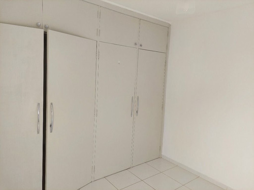 Imagem 4 de 10 de Studio Com 1 Dormitório Para Alugar, 40 M² Por R$ 975,00/mês - Cambuí - Campinas/sp - St0004