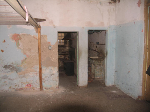 Imagen 3 de 5 de Destino Local/deposito/vivienda A Mts. Av. Velez Sarsfield