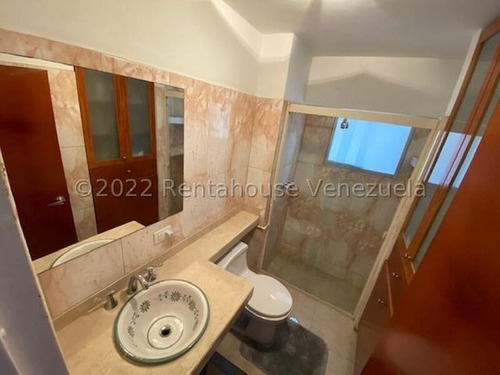 Imagen 21 de 25 de Bellísimo Apto Con 4 Cuartos Mls #23-2905