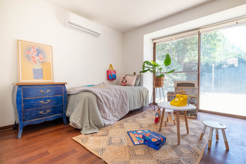 Vive Seguro En Chicureo: Casa Chilena En Condominio Central