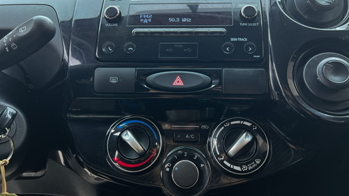 Toyota Etios 1.5 Sedan X