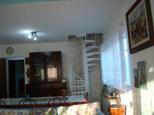 Ampla Resid. 3 Dorm. Sendo Uma Suíte Em Condomínio Fechado - Ubatuba L. Norte Sp - Rod. Oswaldo Cruz 4758,