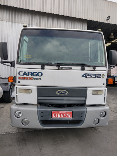 Imagem 2 de 15 de Ford Cargo 4532