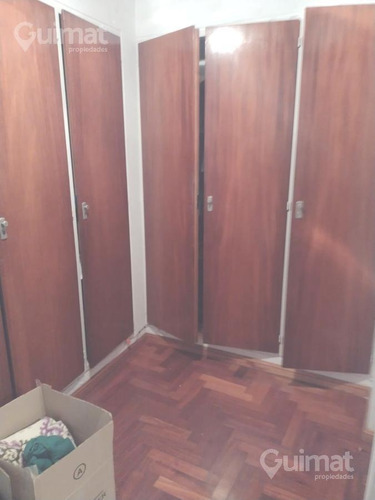 Imagen 15 de 30 de Casa De 4 Amb Con Dependencia Jardín Y Garage - Belgrano