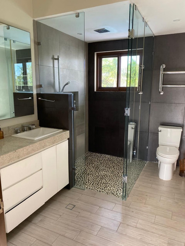 Casa En Venta En Lagos Del Sol En Cancun