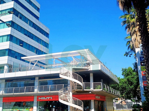 Arriendo Local Comercial 107m2 En Ciudad Empresarial.