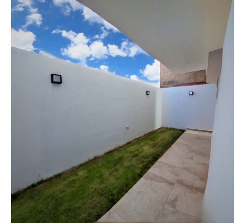 Casa Altara 164, Pachuca, Hidalgo, Vive El Lujo Y La Amplitud.