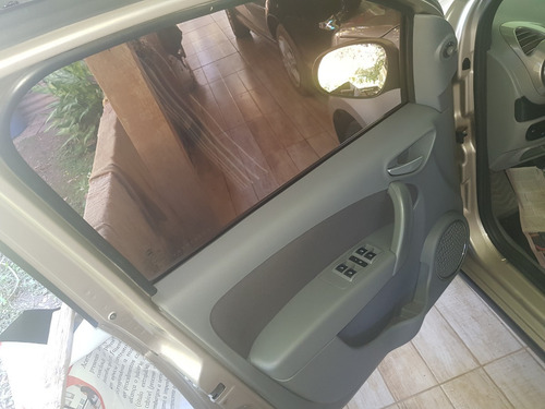 Grand Siena 1.6 2015