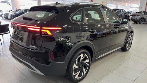 Volkswagen Nivus 1.0 200 TSI TOTAL FLEX HIGHLINE AUTOMÁTICO