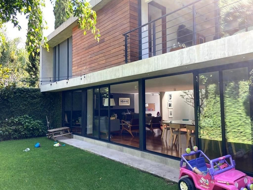 Venta Casa Remodelada Buenos Acabados