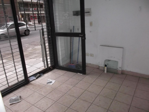 Imagen 4 de 8 de Local Comercial. Caballito, Av. Directorio 3200. Excel