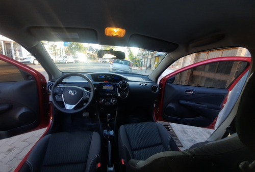 Imagen 12 de 15 de Toyota Etios 2021 1.5 Xls At