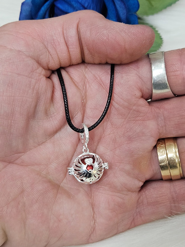 Dije Charms Llamador De Ángeles Alas Caladas En Plata 925 Plateado Y Rojo Del Arcángel Uriel