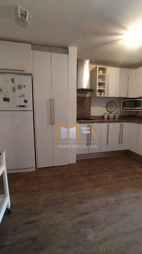 Imagen 6 de 19 de Mk Inmobiliaria Vende Casa Dos Niveles Urbanización Llano Alto / 04241348538