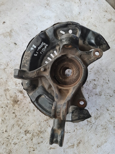 Muñón Completo Delantero Derecho Toyota Yaris 2006/13