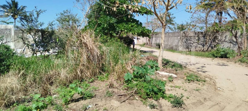 Terreno En Venta Col Paraiso En Lomas De Barrillas A