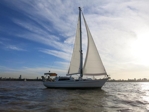 Velero F & C 37 Cabina Alta Volvo Penta 40 Hp Calado 1.50