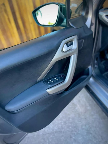 Peugeot 2008 1.6 Allure