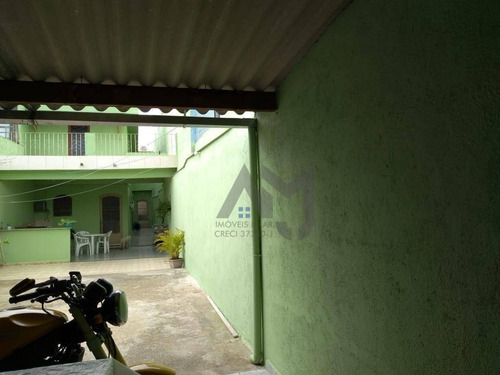 Imagem 2 de 11 de Sobrado Com 3 Dormitórios Sendo 1 Suite, Com Armários Nos Quartos E Cozinha - Churrasqueira E Edicula - So0271