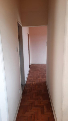 Apartamento Para Venda Em Volta Redonda, Jardim Europa, 2 Dormitórios, 1 Banheiro, 1 Vaga - 124_2-738125