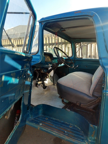 Ford F-600